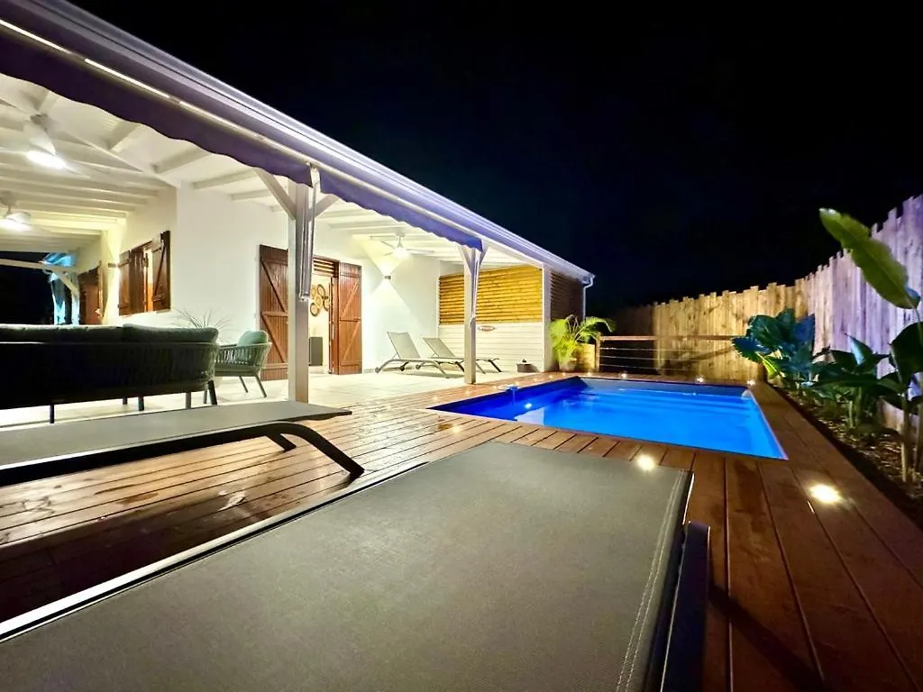Tatil Evi Villa Ti-Colibri Sainte-Anne